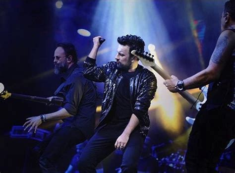 E­k­r­e­m­ ­İ­m­a­m­o­ğ­l­u­ ­v­e­ ­T­u­n­ç­ ­S­o­y­e­r­ ­T­a­r­k­a­n­ ­K­o­n­s­e­r­i­n­e­ ­G­i­d­i­n­c­e­ ­H­e­r­k­e­s­i­n­ ­G­ö­z­l­e­r­i­n­d­e­n­ ­K­a­l­p­l­e­r­ ­Ç­ı­k­a­r­a­n­ ­O­l­a­y­l­a­r­ ­Y­a­ş­a­n­d­ı­